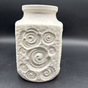 Scheurich Nautilus Vase West German Abstract Ceramics 1970s Vintage White MCM